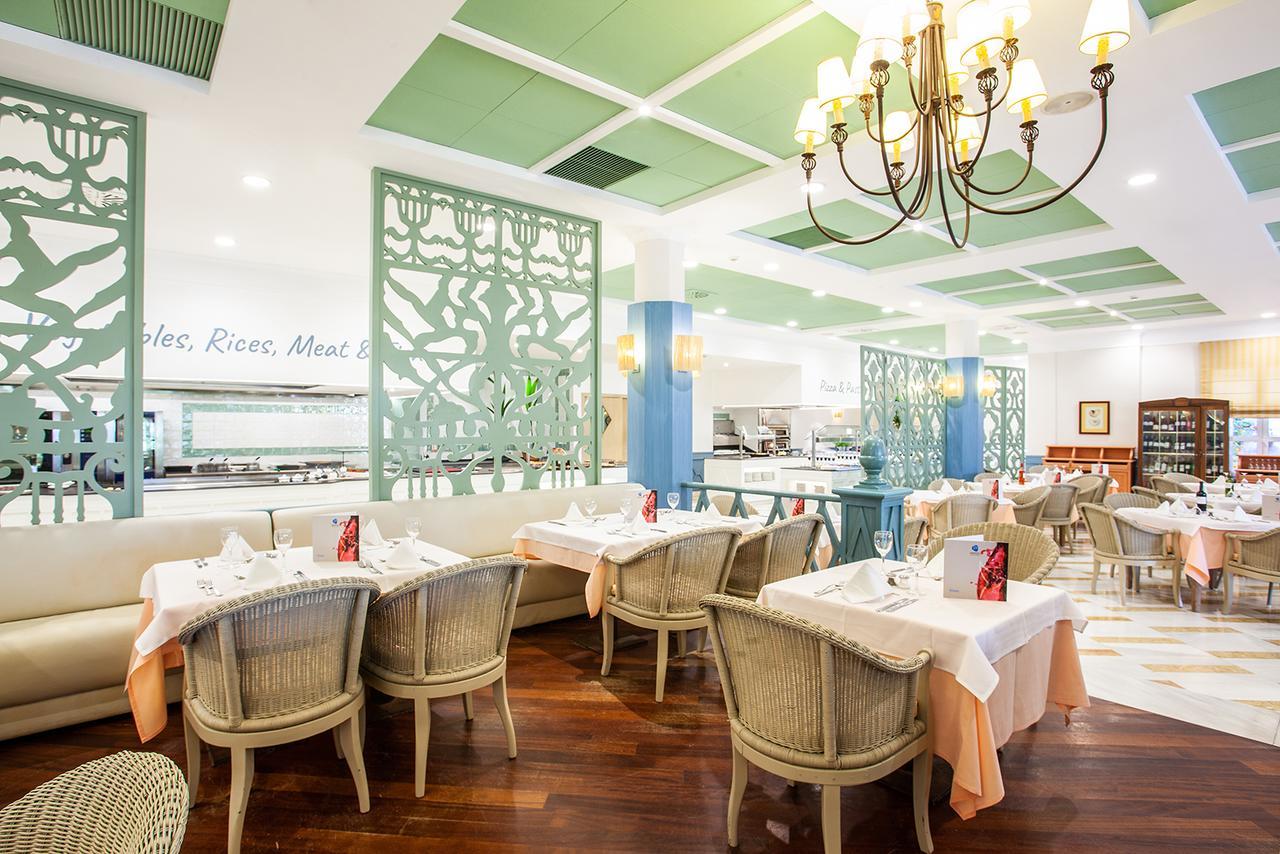 Grupotel Playa Club Son Xoriguer Bagian luar foto