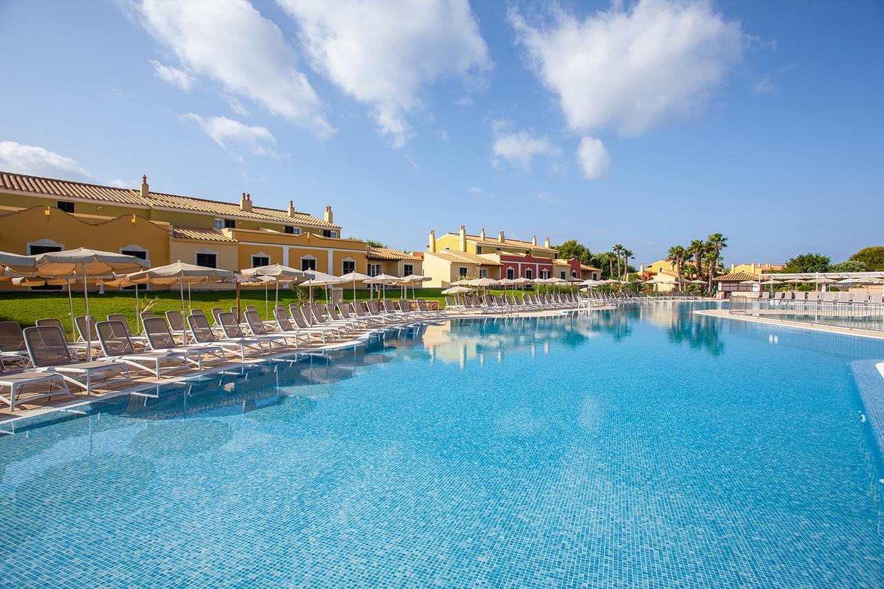 Grupotel Playa Club Son Xoriguer Bagian luar foto