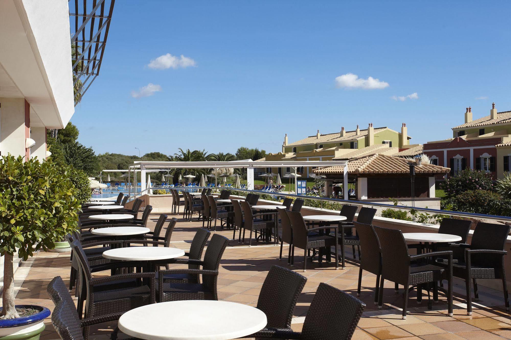 Grupotel Playa Club Son Xoriguer Bagian luar foto