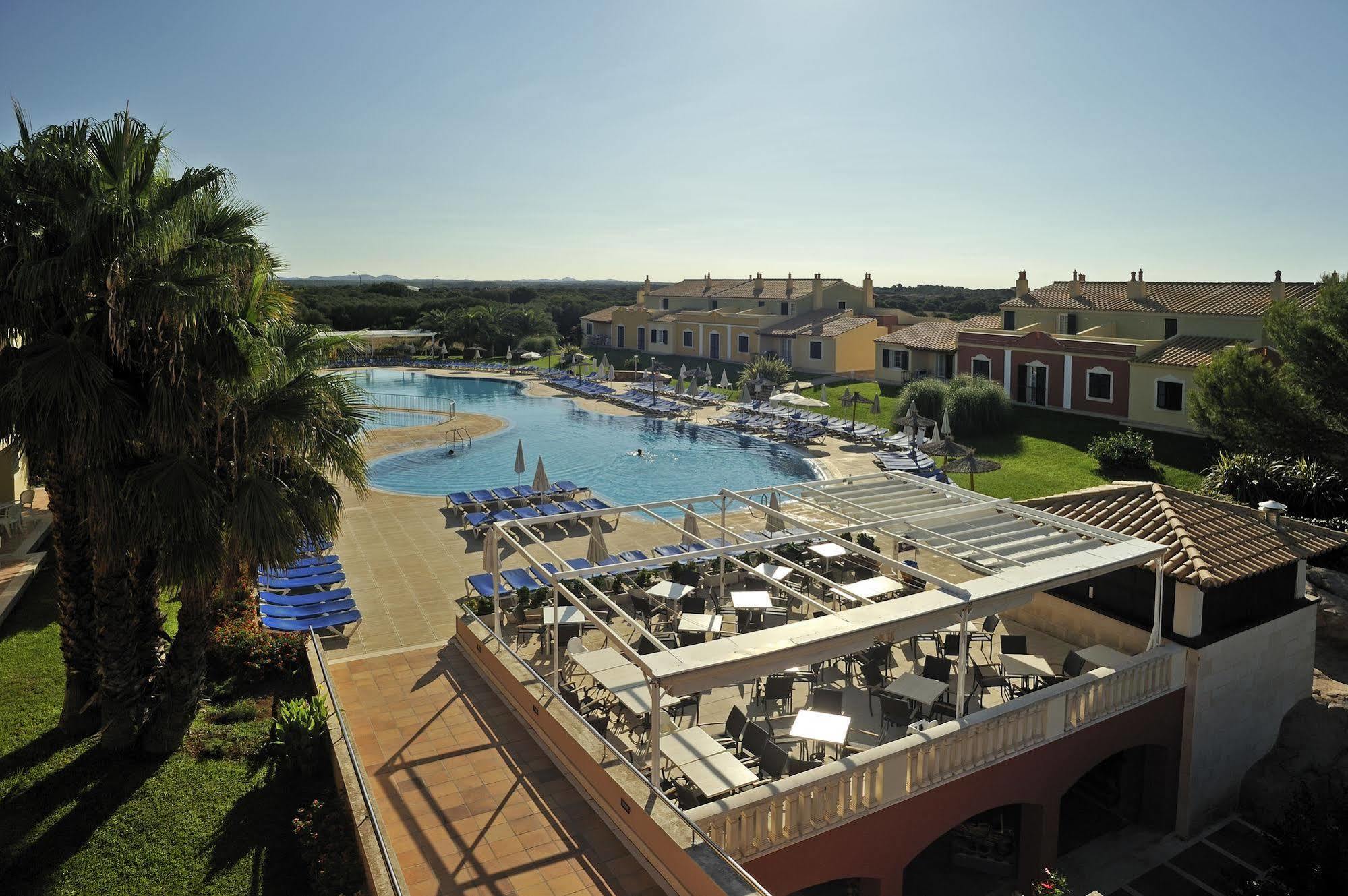 Grupotel Playa Club Son Xoriguer Bagian luar foto